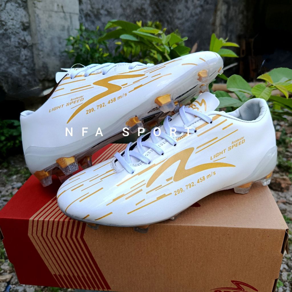 Sepatu Bola Specs Lightspeed Rebond Bunus kaos kaki Bola