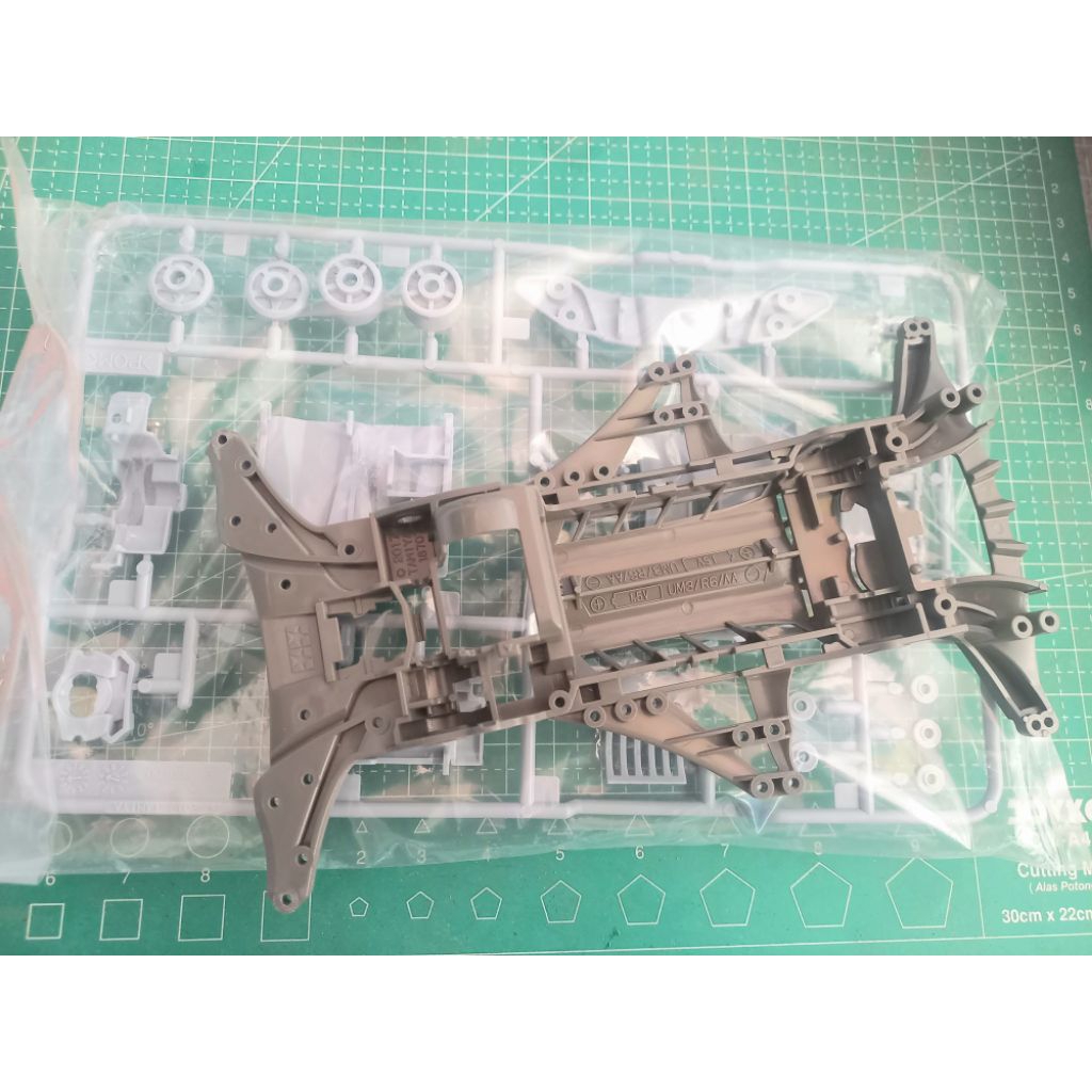 Tamiyq Chasis FMA Olive Grey Gearbox Abu Abu ( Grey ) Original Loose Kit