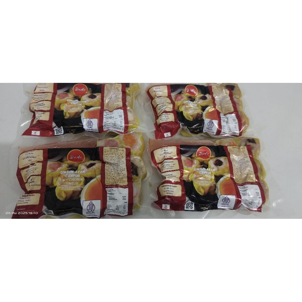 

Dimsum Ayam campur premium 10pcs Halal dan BPOM