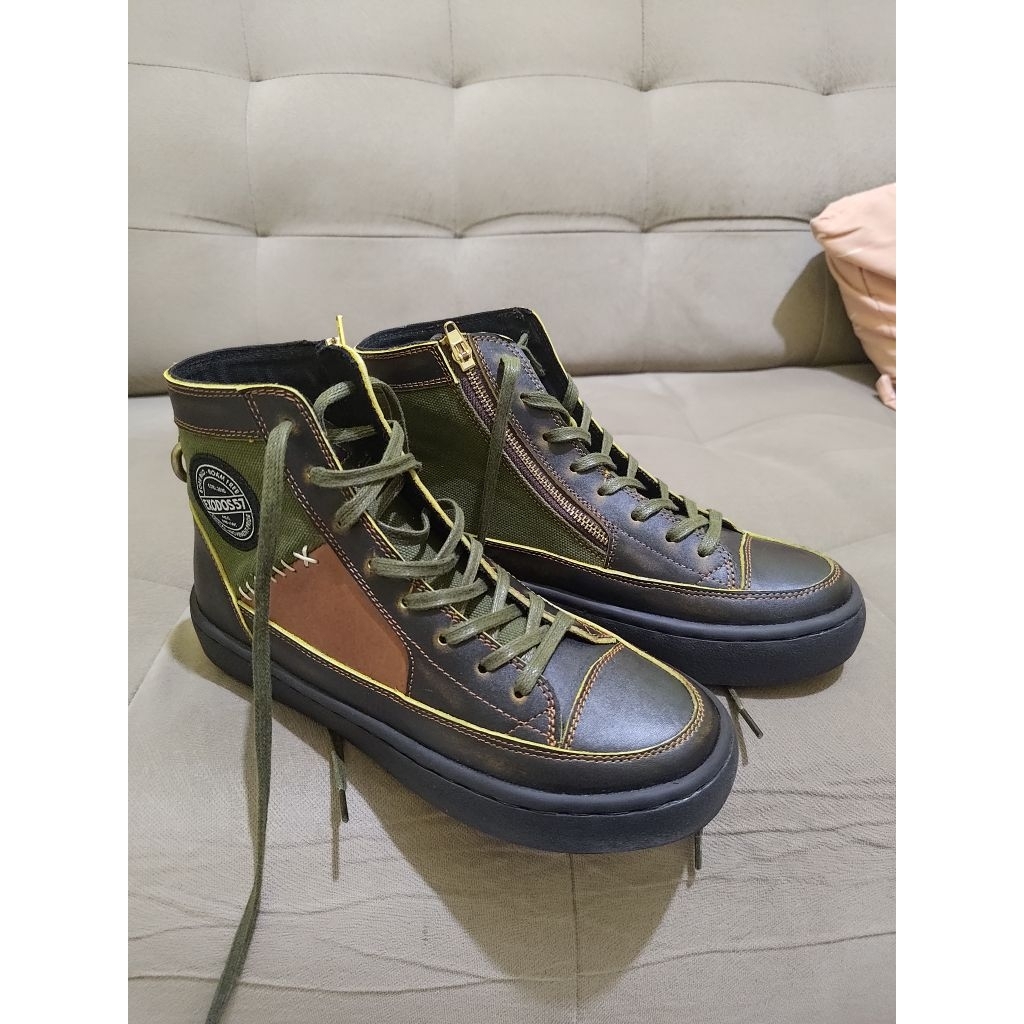 sepatu boot sket exodos 39
