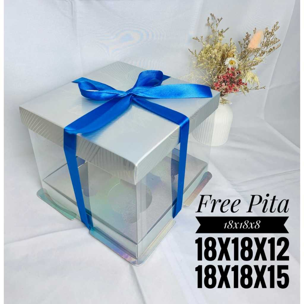 

Kotak Kue Box Mika Cake Box 18x18 cm Box Puding Mika Transparan PET Kado Cupcake Toples Tutup Warna