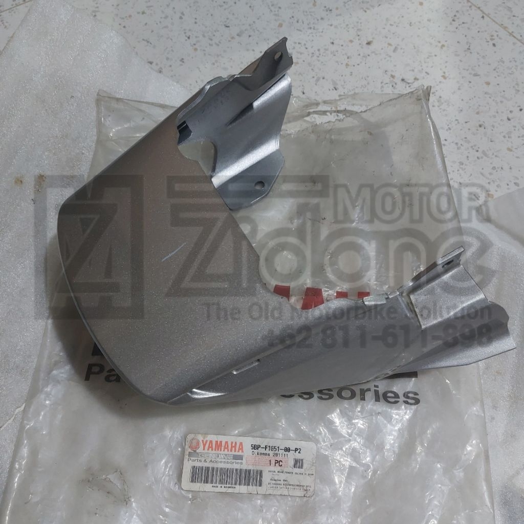 cover rear fender cover spakboar belakang cover stop lamp pad sambungan body yamaha scorpio z silver