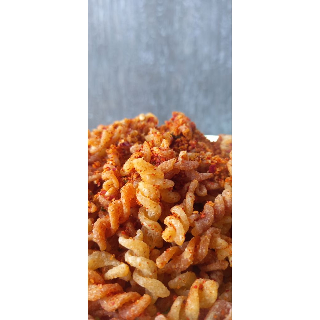 

makroni ulir pedas daun jeruk