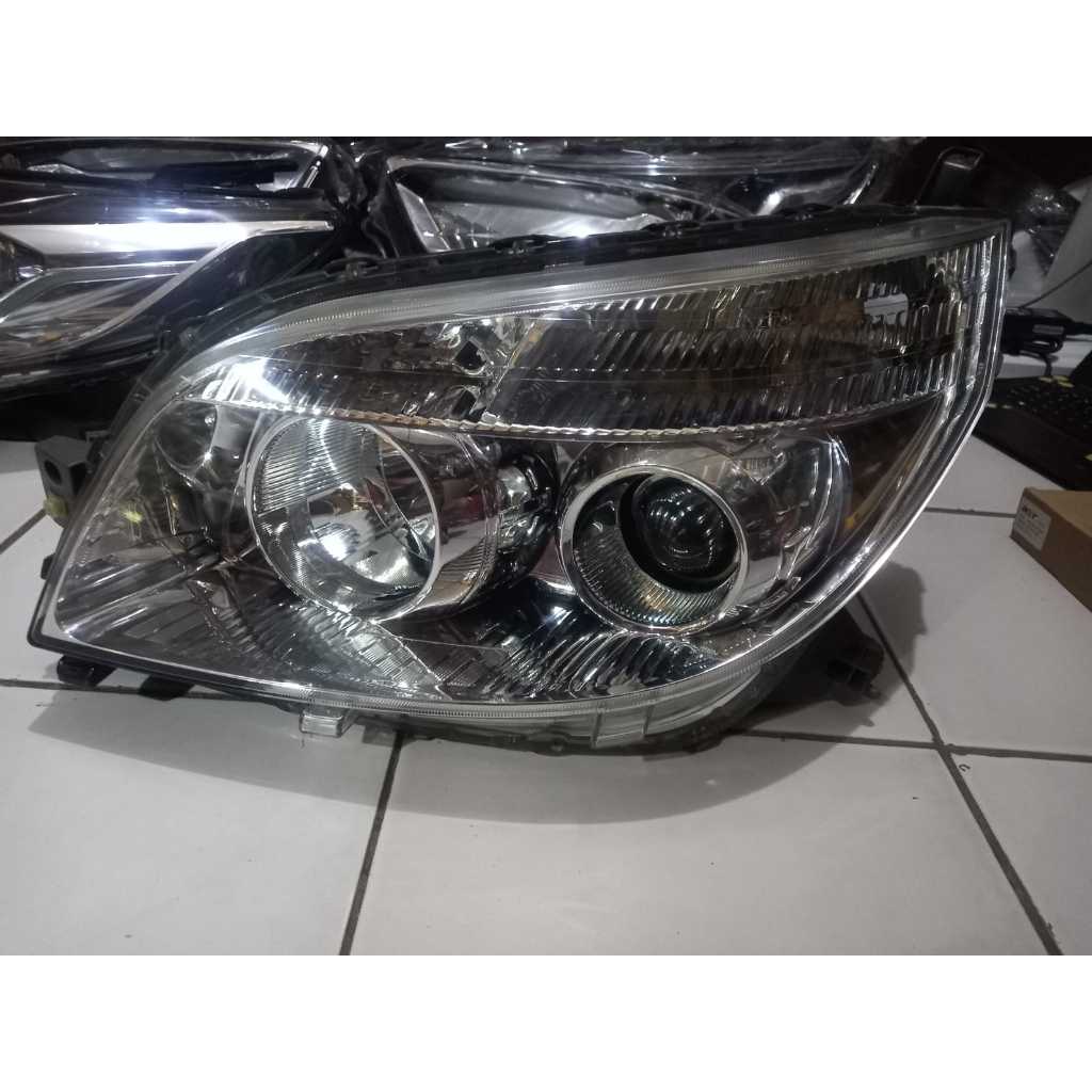 Headlamp Toyota Rush Terios 2012 - 2015 Kiri
