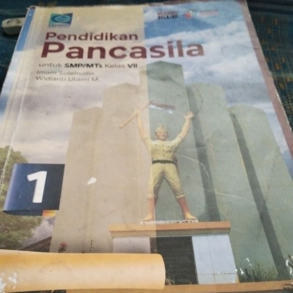 Buku pendidikan Pancasila 1 SMA kurikulum merdeka grafindo