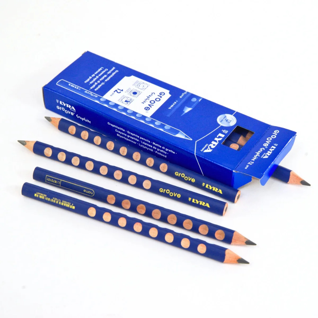 

LYRA Groove Pensil Anak – Jumbo B & Slim HB | Grip Ergonomis Bolong | L1870101 & 1760100