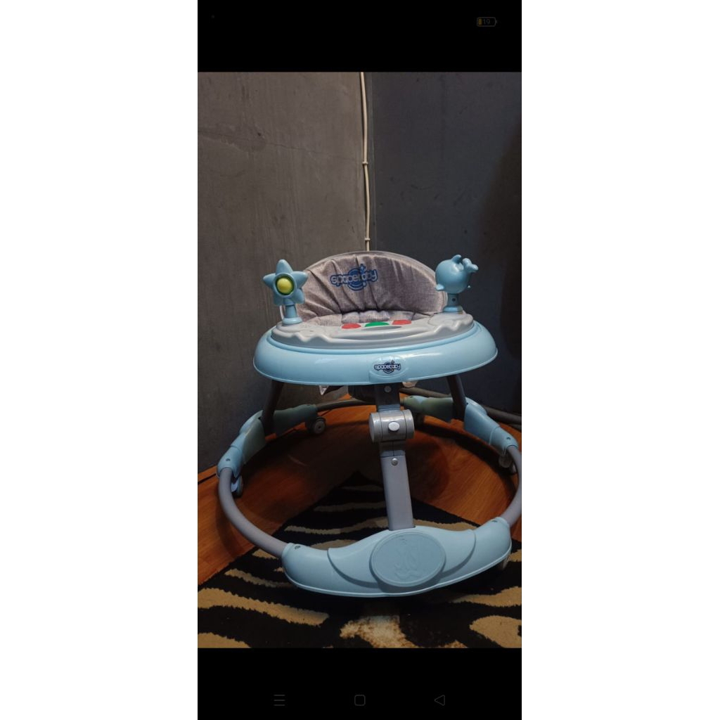 baby walker preloved