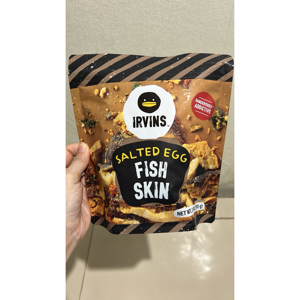 

Irvins Fish Skin Salted Egg 95gram