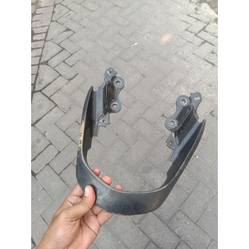 behel belakang cb150r original