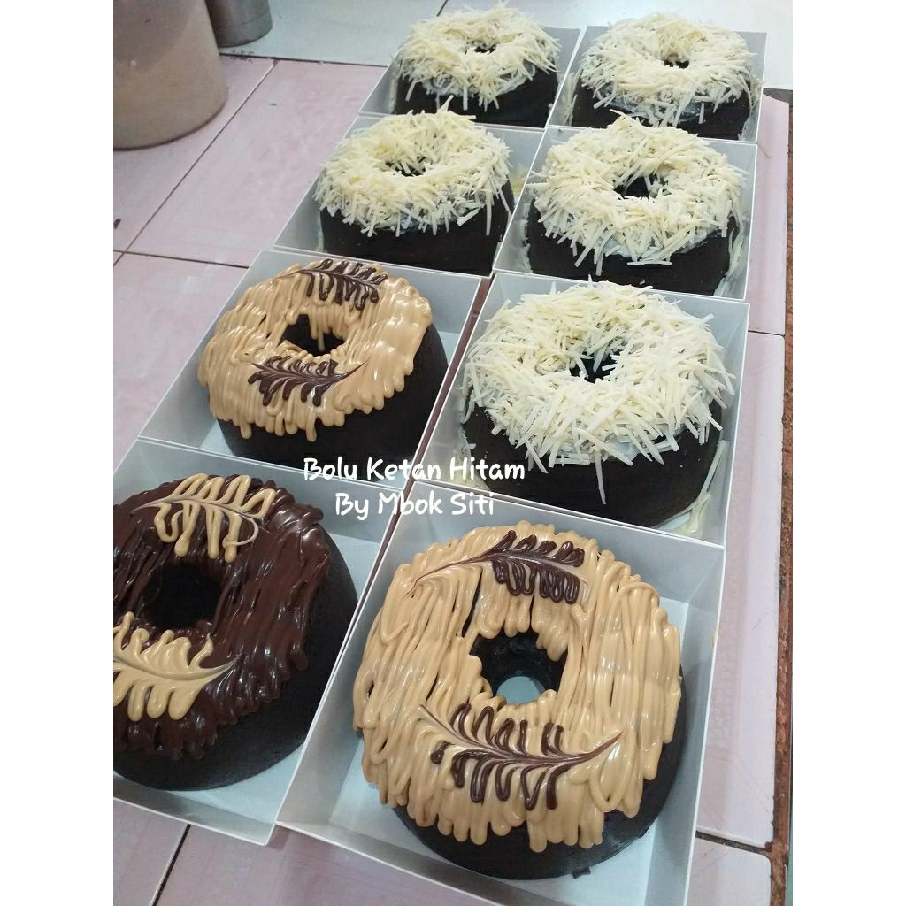 

Bolu Ketan Hitam Keju