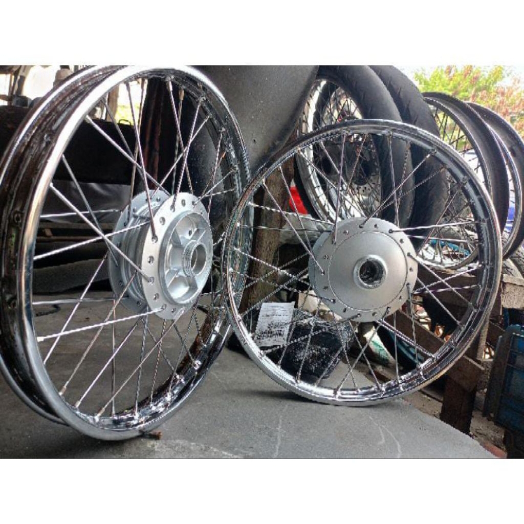 Pelek velg jari-jari 1set terombol motor Astrea prima grand / Supra x lama/original barang second