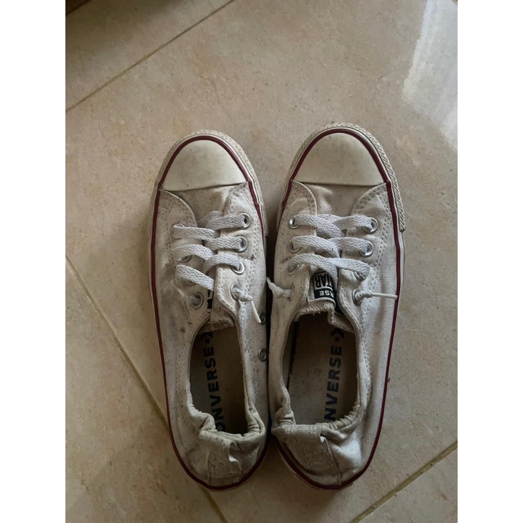sepatu converse 37