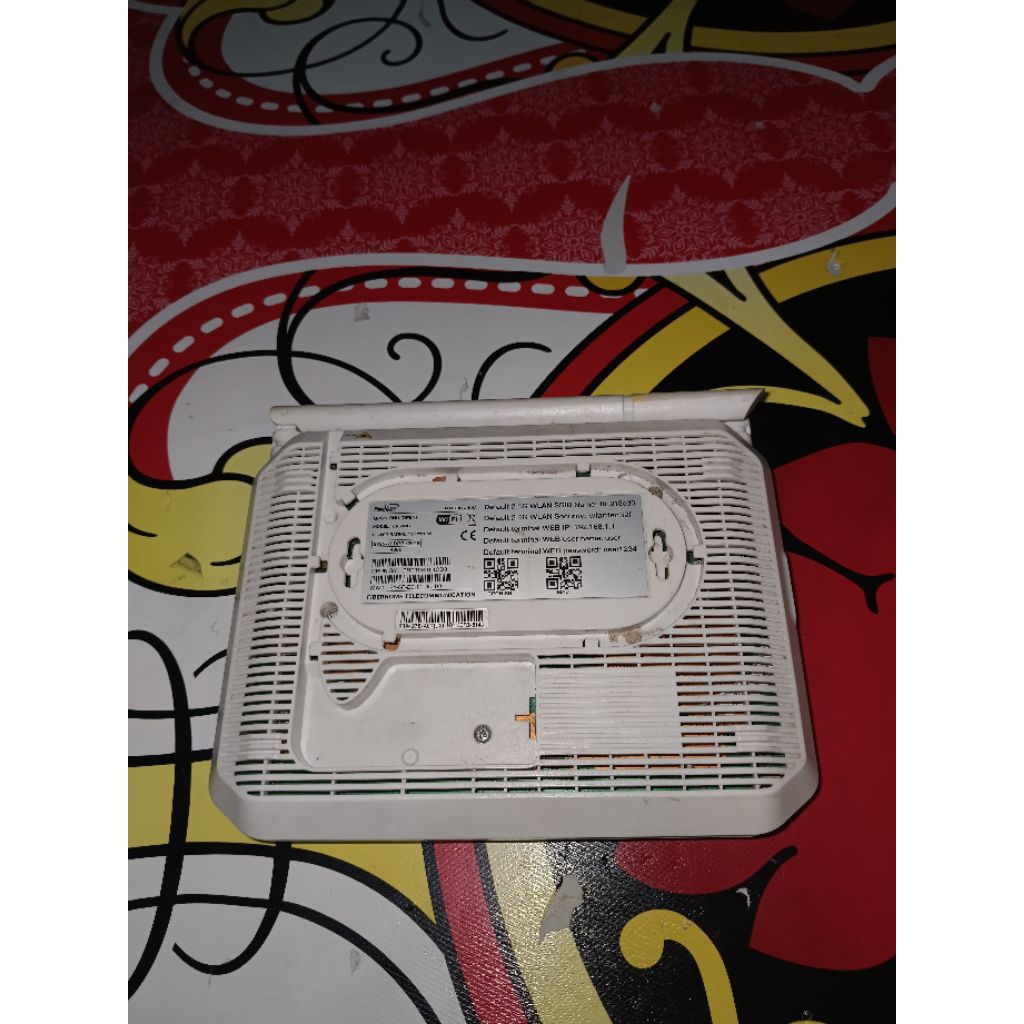 MODEM ROUTER WIFI BEKAS FIBERHOME hg6243c