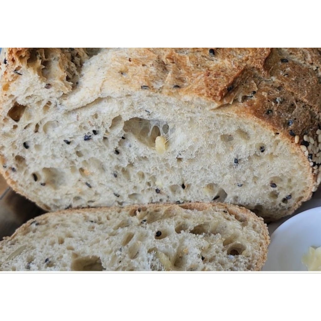 

Sourdough garlic and nut