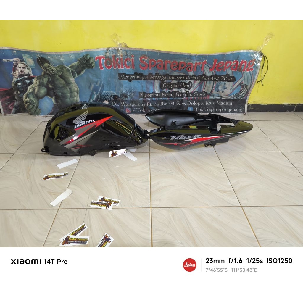 body set tiger revo hitam 2013 atau baju set tiger revo hitam 2013 strip merah abu" atau body set ti