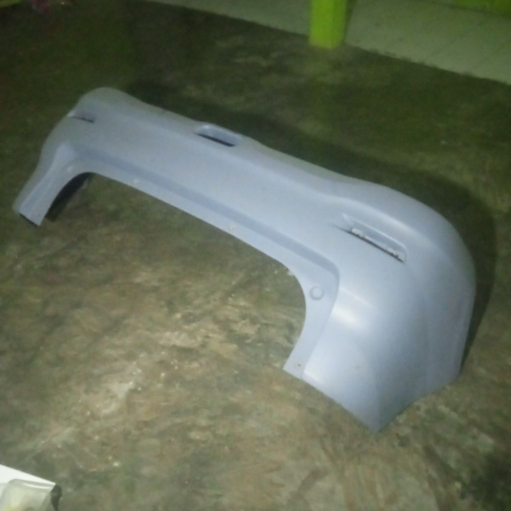 Bemper  belakang Suzuki ertiga tahun 2013/2014