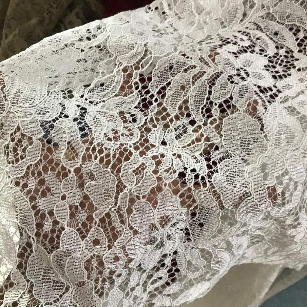 Kain brokat Lace ~ kain brokat tulang Lace ~ kain kebaya