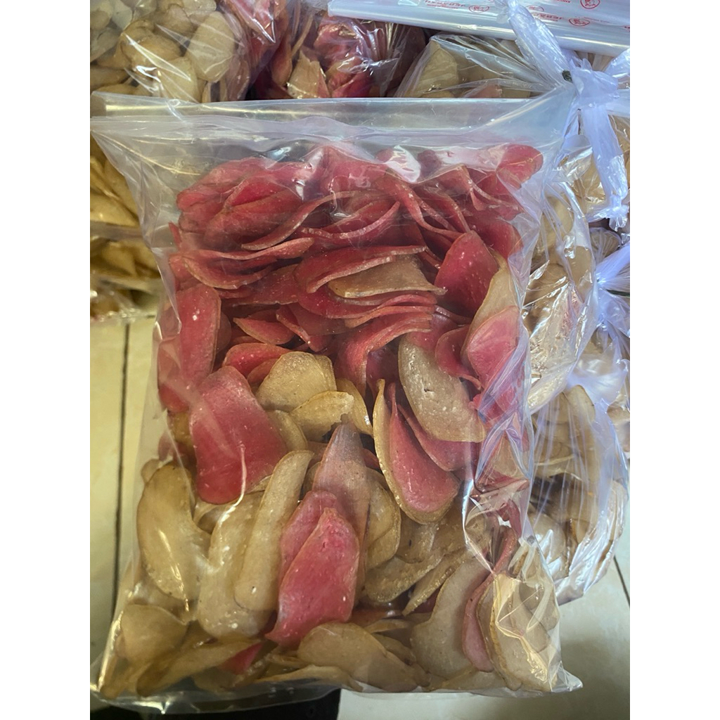 

Krupuk/Kropak Pati Mentah irisan lebih tebal 1 KG / Krupuk Karang Wetan Semin Krupuk khas Gunungkidul Termurah