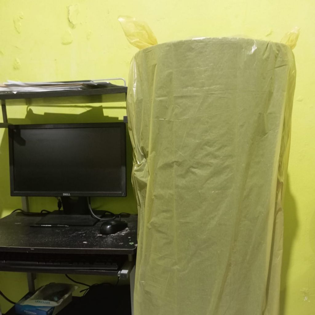 

Plastik Bubble Wrap Roll 125 cm X 50 meter 2,4 Kg Warna Hitam