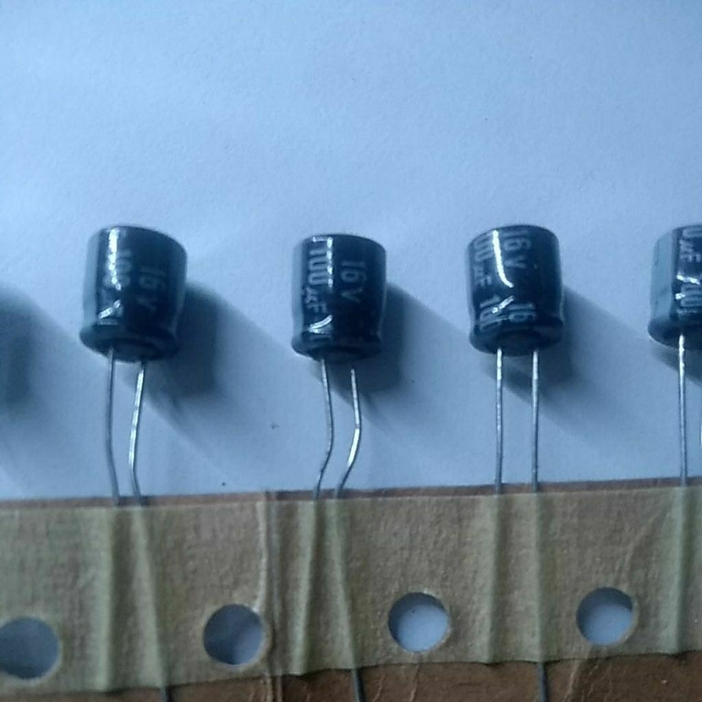 elco 16v 100uf elco 16v 100uf per 1bungkus