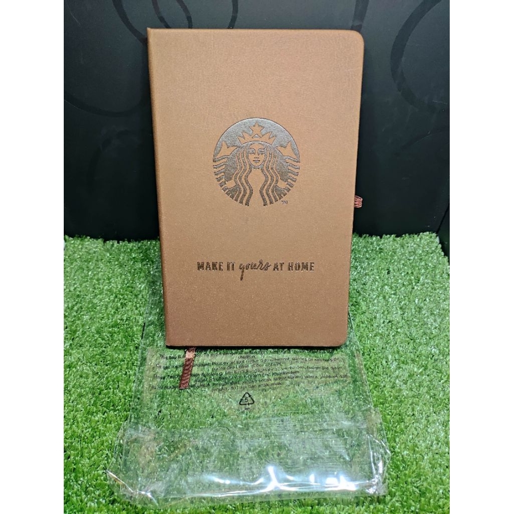 

STARBUCKS® Coffee Merchandise Lined Notebook "Make it Yours at Home" Series (Book Buku Tulis Catatan Notepad Notes Bergaris Diary Diari Jurnal Journal Souvenir)