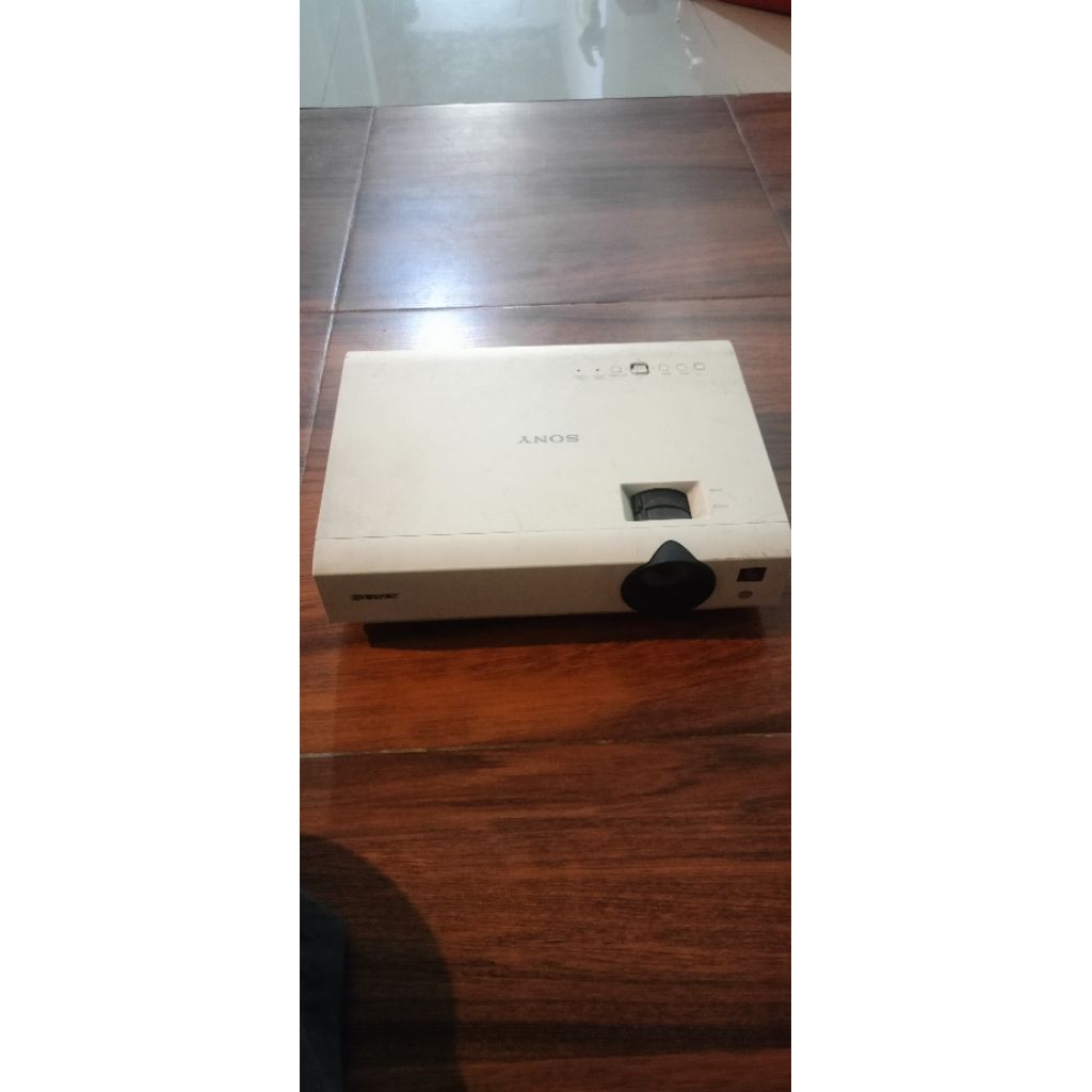 proyektor sony vpl dx102 minus garis