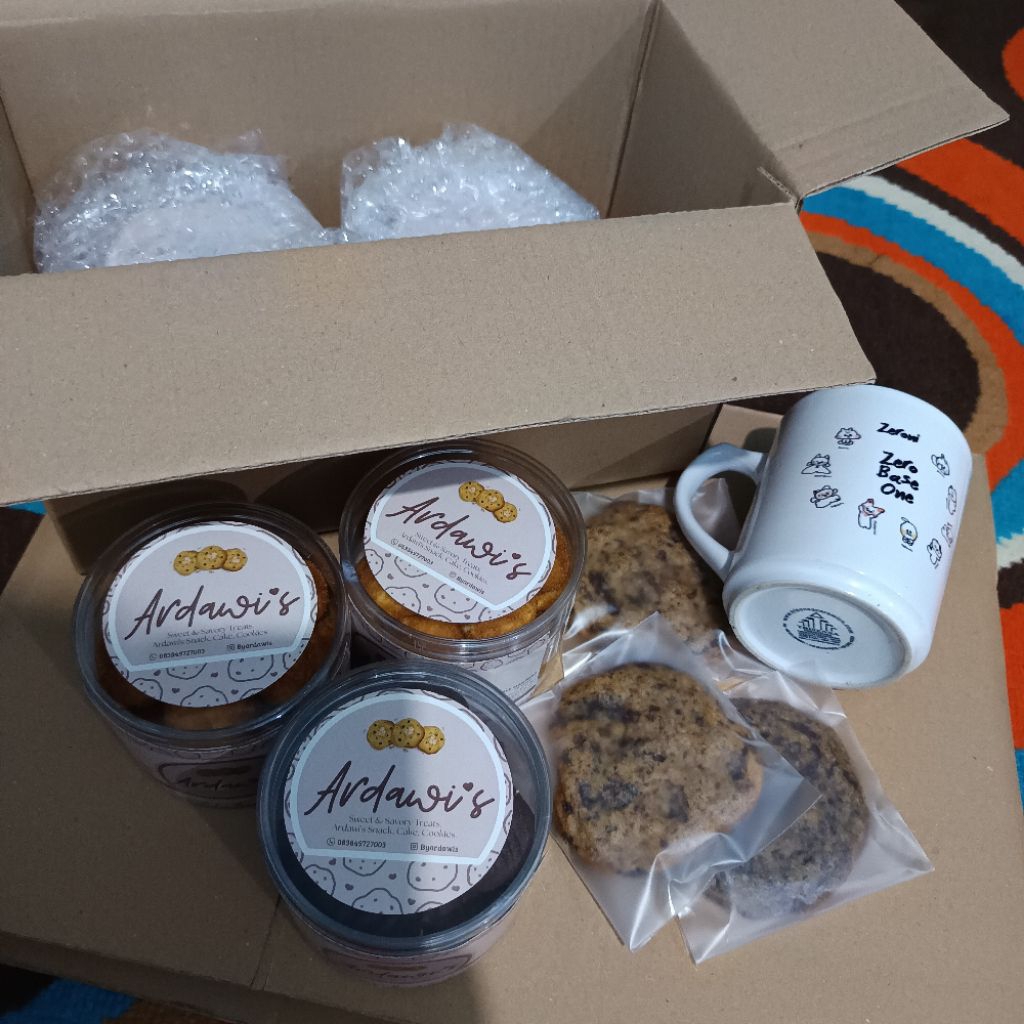 

ORDERAN HAMPERS