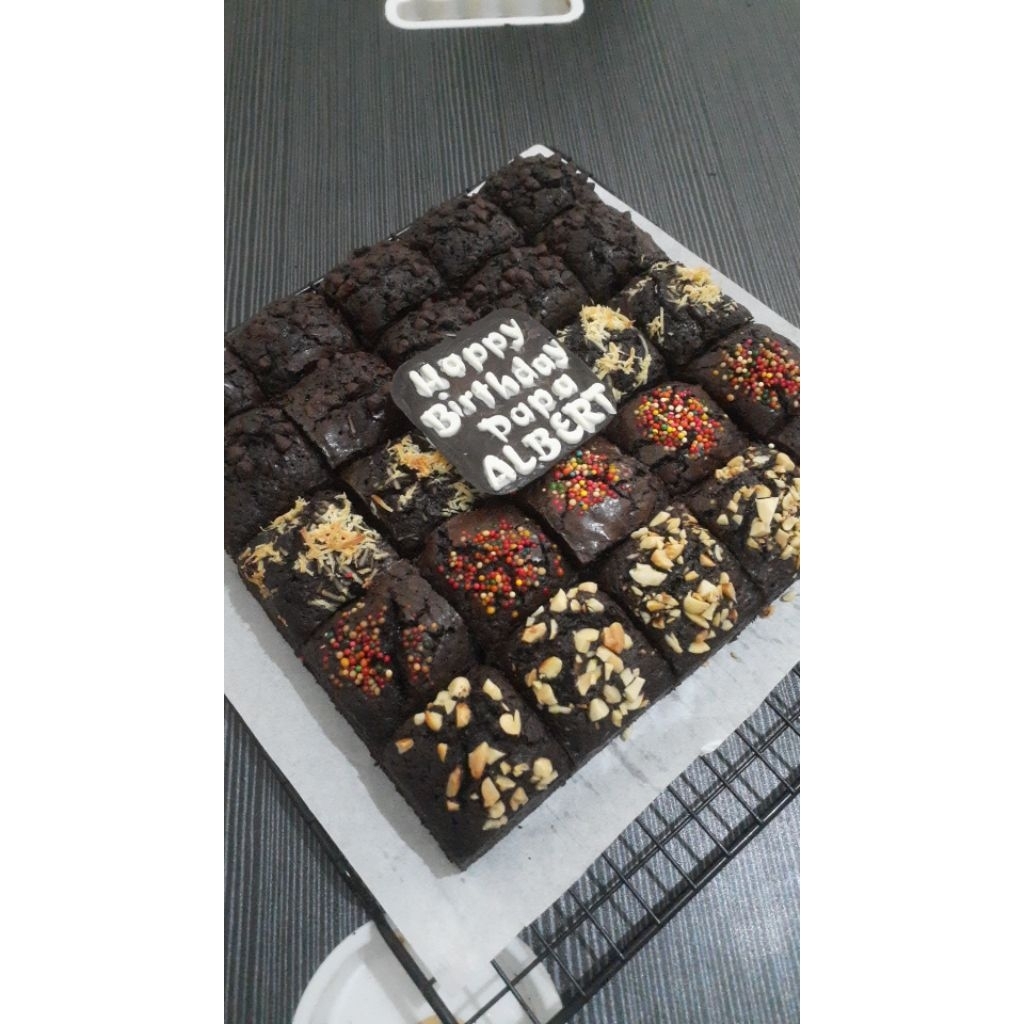 

Fudgy Brownies birthday