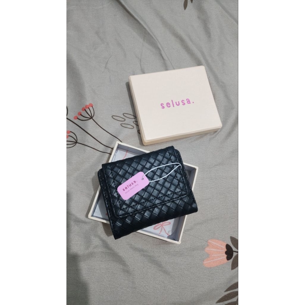 SELUSA dompet wanita