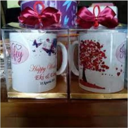

(MIKA SAJA) Kotak Mika Souvenir Ukuran 10x10x15 cm