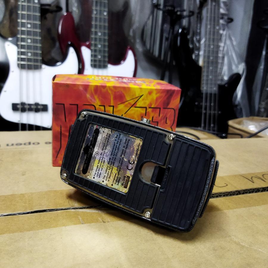Efek Gitar Monster Equilizer M50EQ