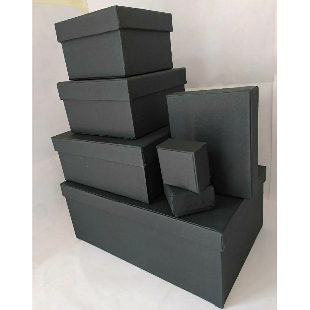 

hardbox hitam 30x9x6,5