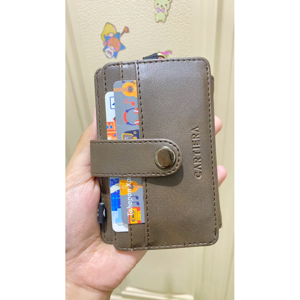 Preloved dompet lanyard cartiera