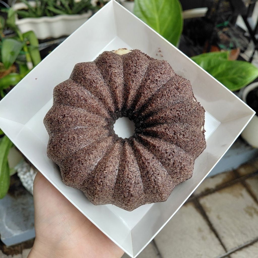 

Bolu Ketan Hitam Keju Lumer