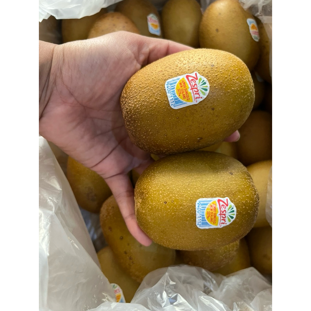 

Kiwi gold zespri jumbo isi 3 pcs