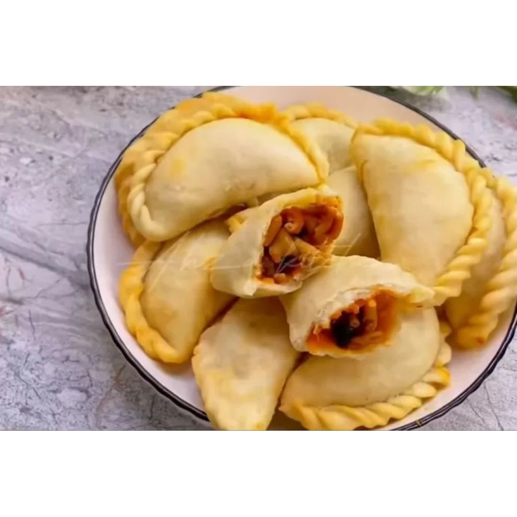 

cireng isi bakso pedas