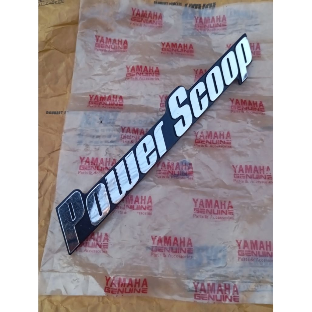 Emblem Power scoop body Yamaha Alfa Y100 Original