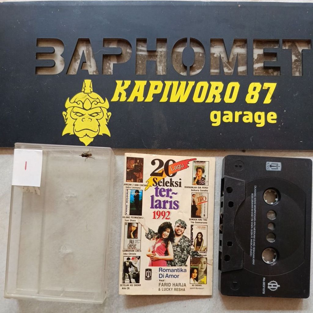 kaset pita,,FARID HARJA& LUCKY RESHA