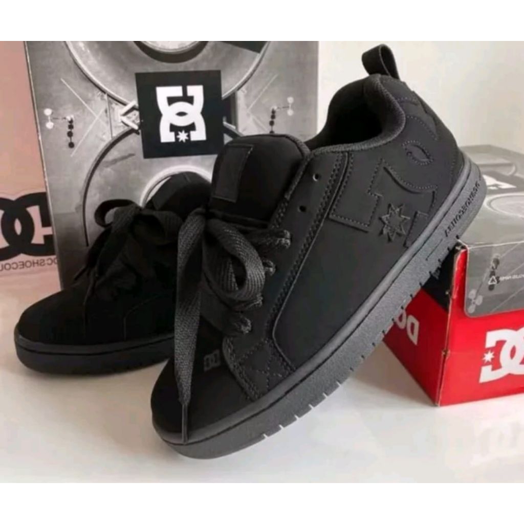 promo cod...sepatu dc court grafik sepatu gemuk tali besar trbaru sepatu skater full black pria wani