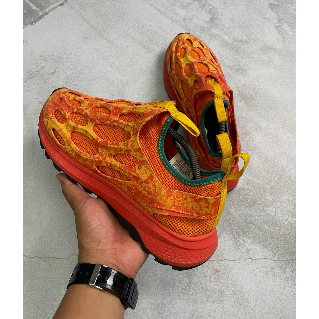 sepatu merrel second