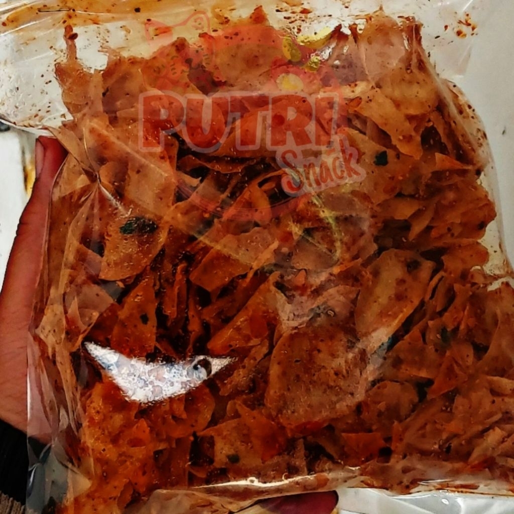

Keripik Singkong 250gr Kripset Kriwil Bumbu Seblak Extra Pedas Daun Jeruk
