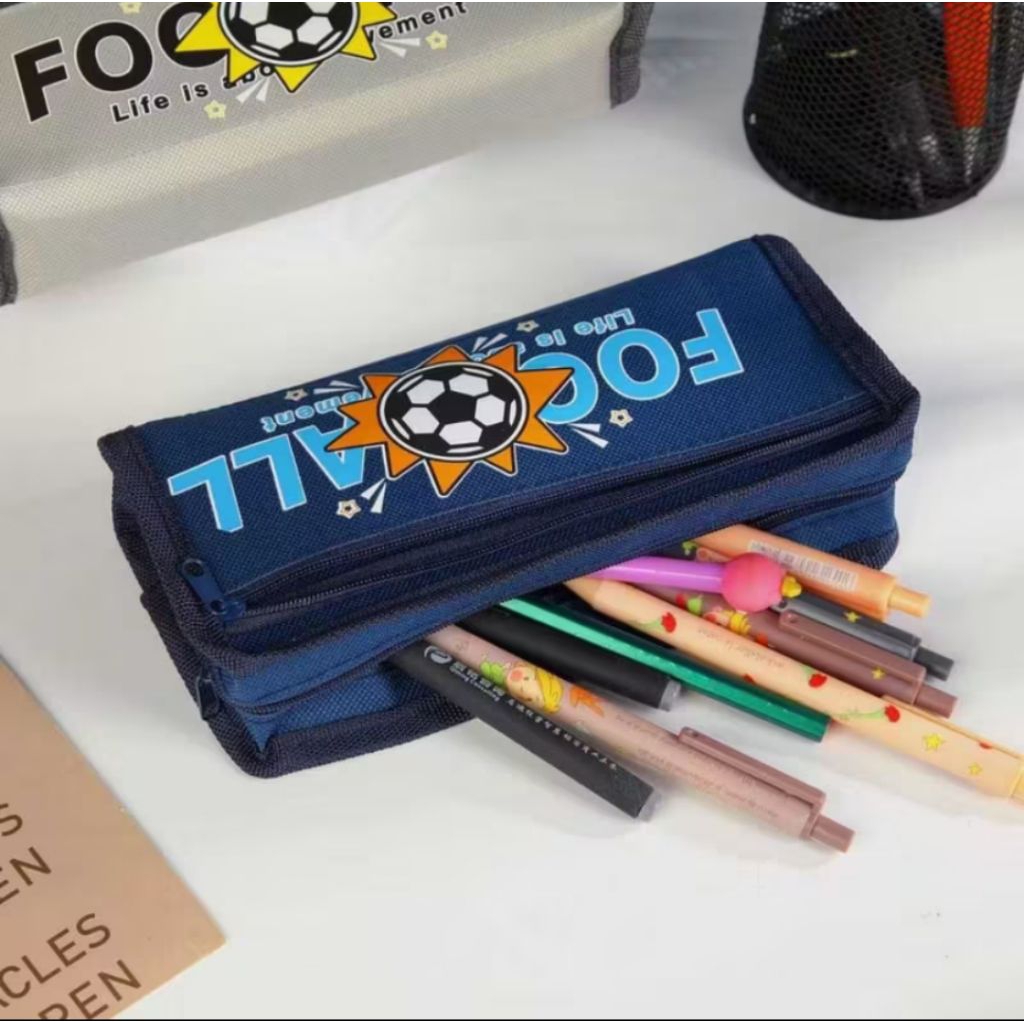 

Kotak Pensil Fotball Tempat Pensil Anak Laki Laki & Anak Perempuan Tempat Alat Tulis