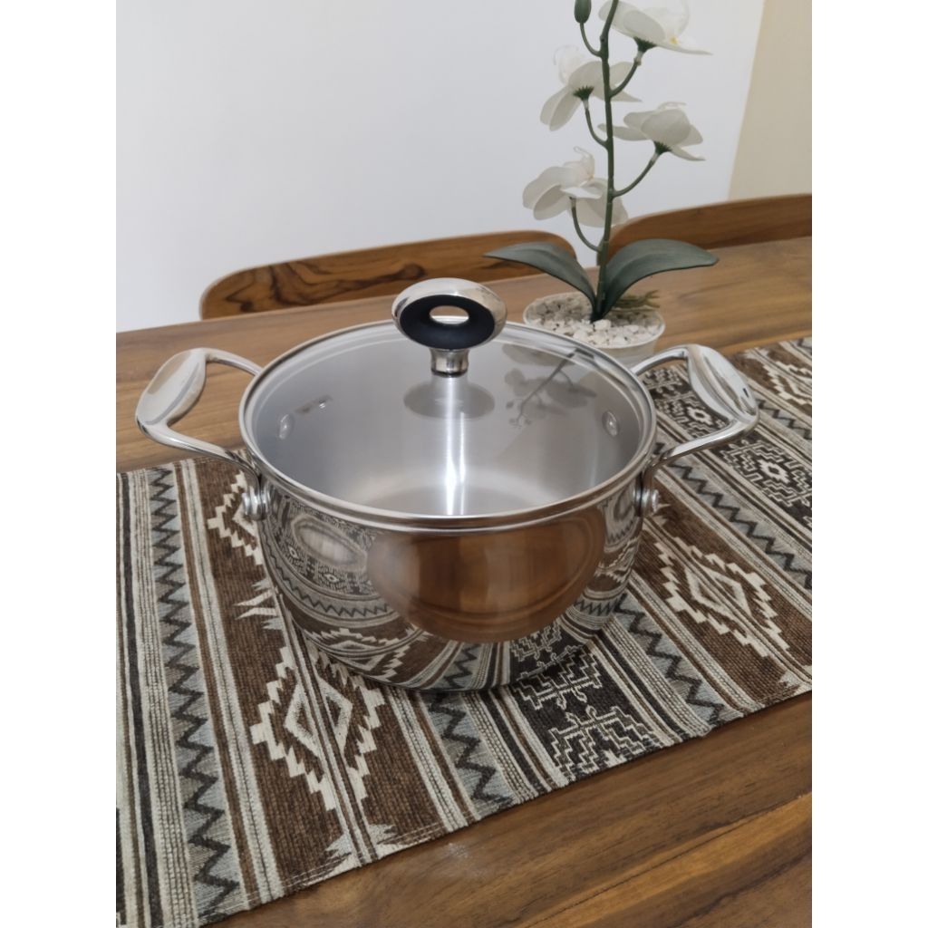 panci Stanless brand TiVOLI dan AUBECQ uk 20 cm sus 316