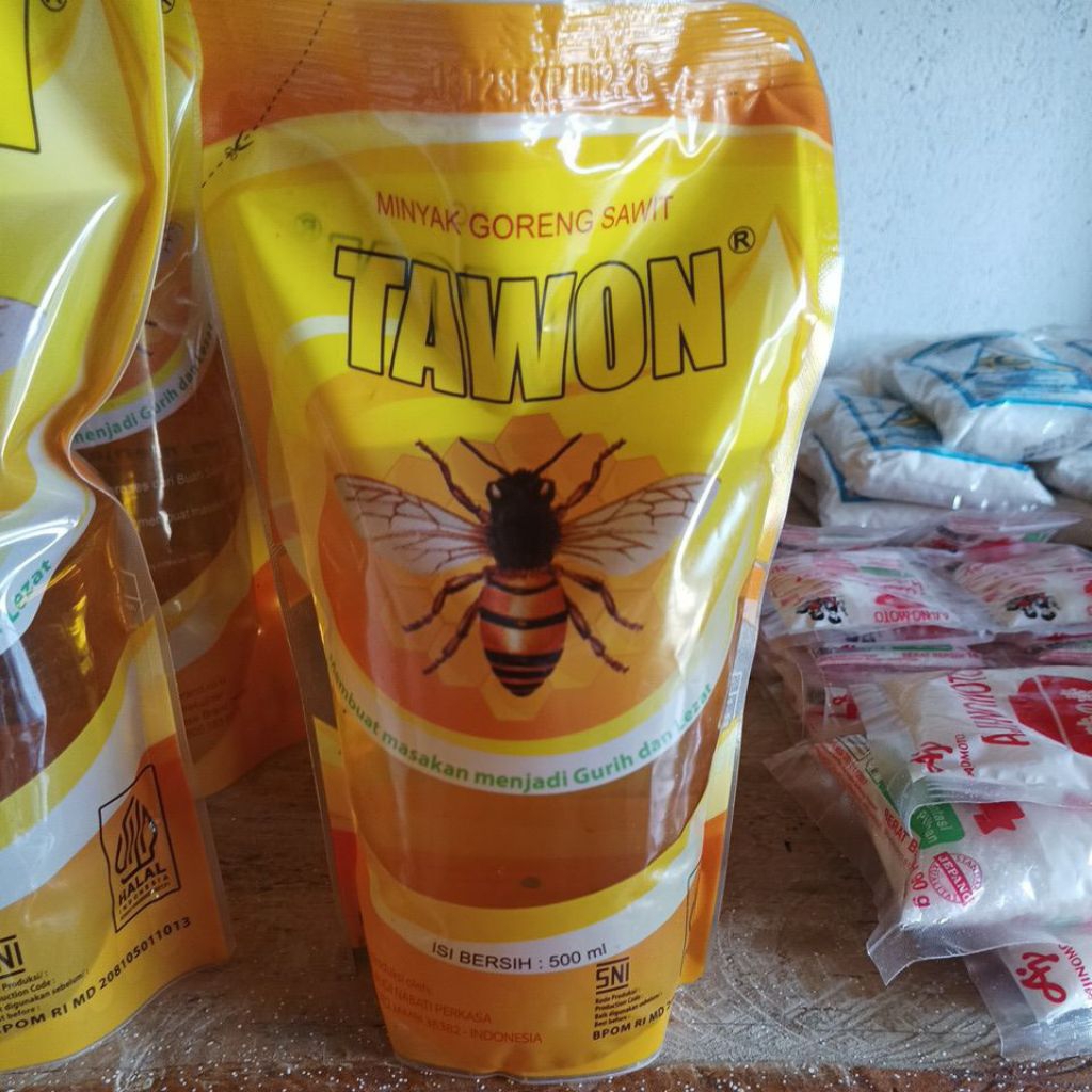 

Minyak goreng tawon 500 ml