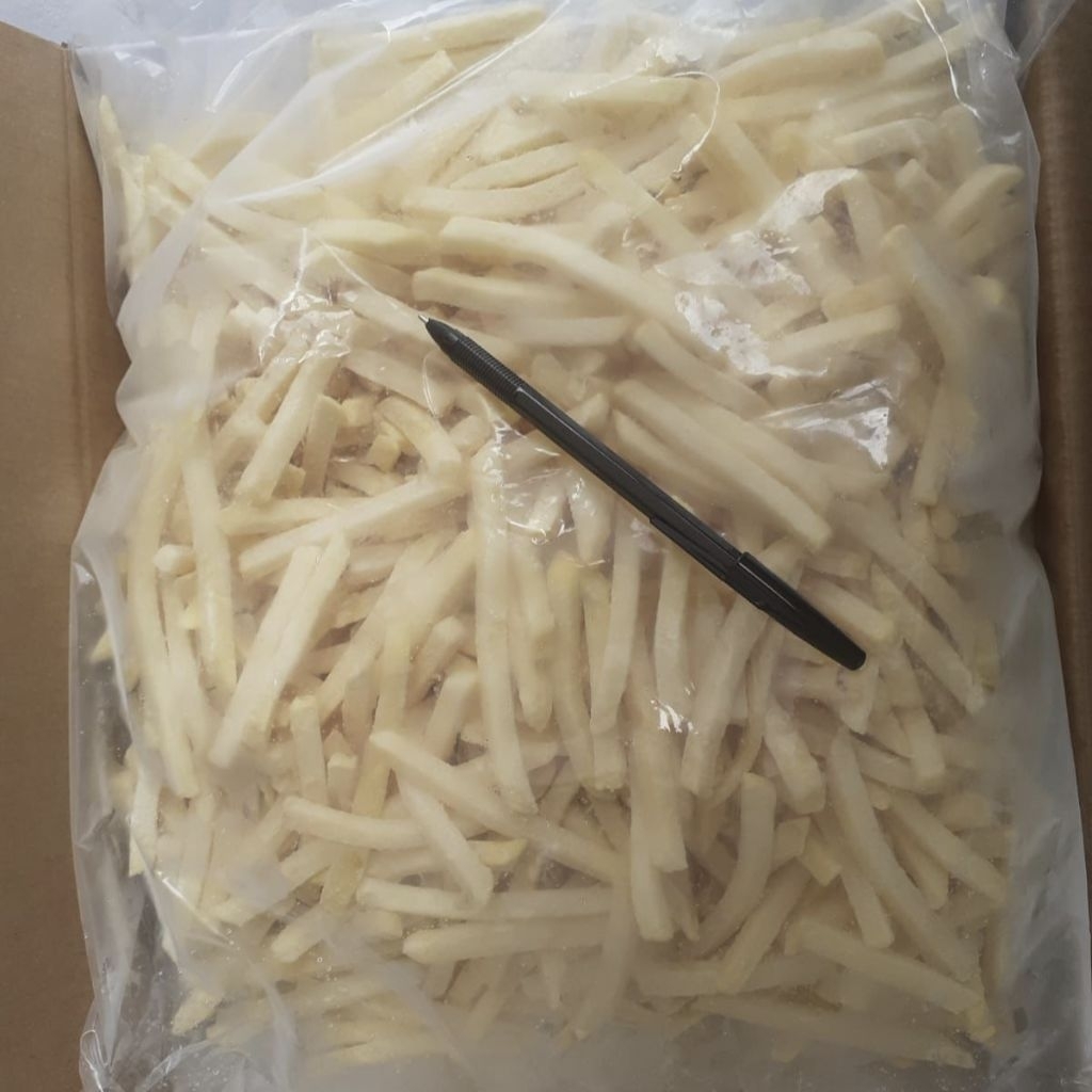 

Kentang Goreng Shoestring Coated French Fries