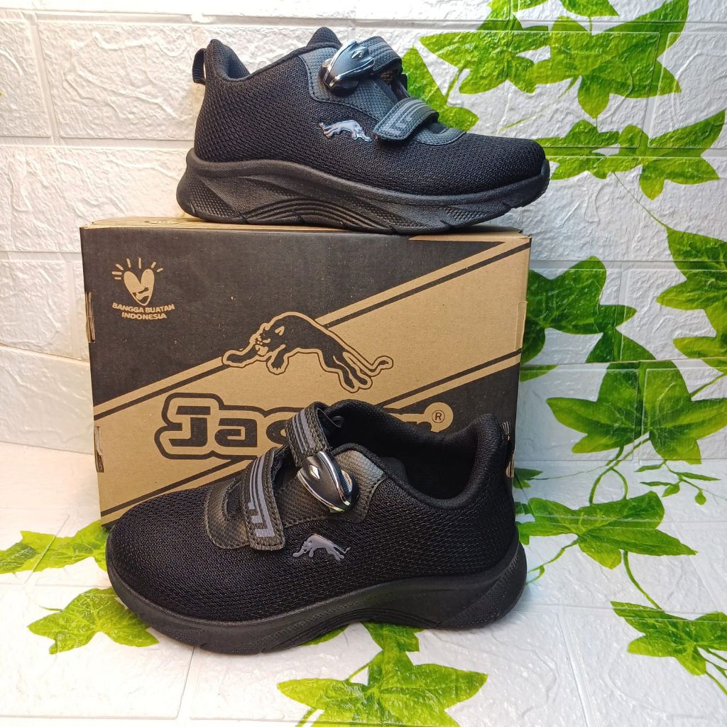 Sepatu sekolah anak pro att Jaguar Magnet