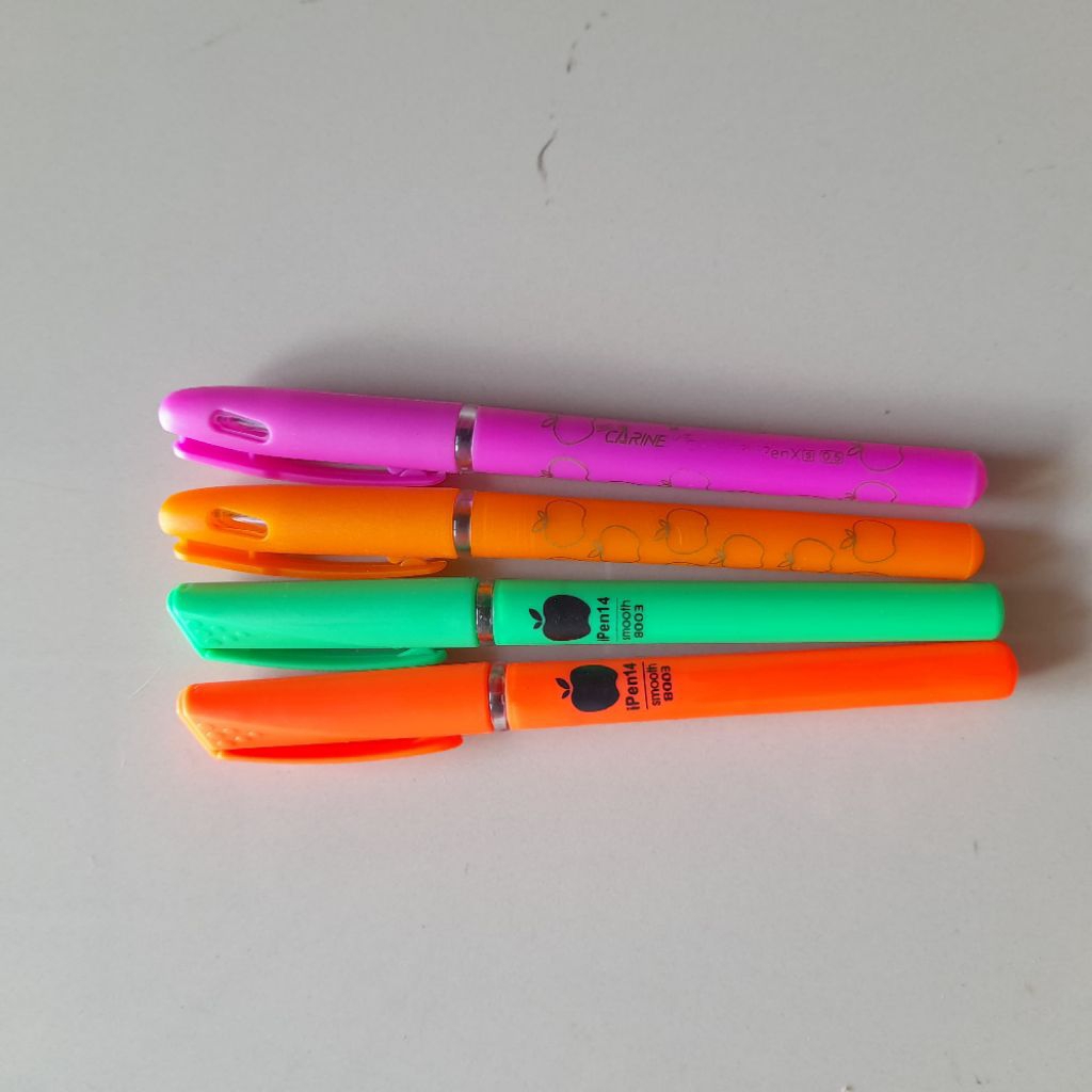 

Pulpen Gel Apple / Pen Ipen Murah / Bolpen Apple 0.5mm