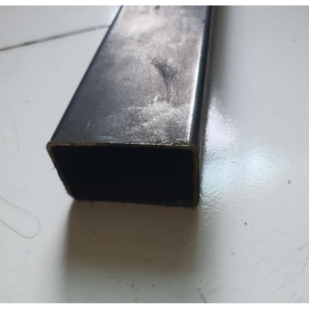 Besi Holo 4 x 6 x 2,8mm panjang 200 CM