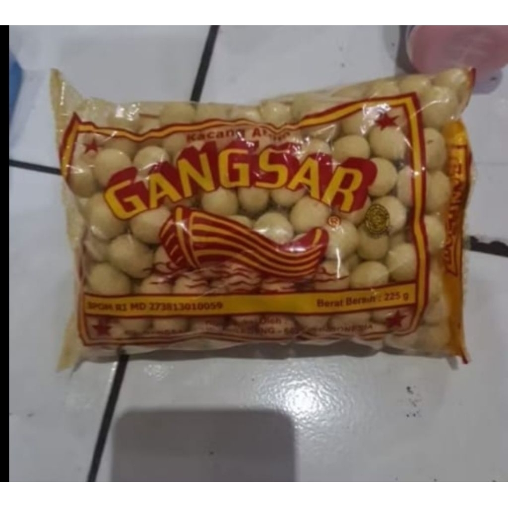 

Kacang atom / sanghai gangsar 210 gr