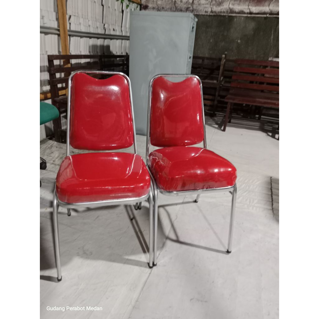 Kursi Susun Pesta / Kursi Kondangan / Kursi Susun Besi